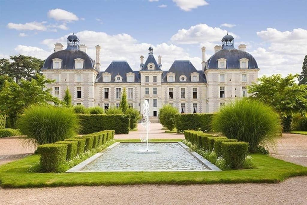 Appartement Quartier Cathedrale Blois Exterior foto